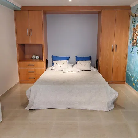 Quintaloes, 5 Mins From Old Town * Албуфейра